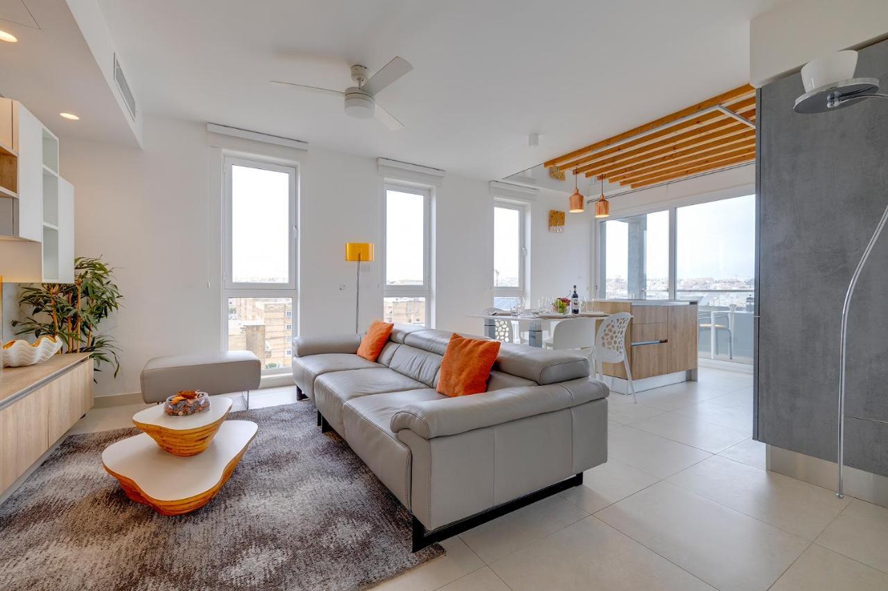 Stunning In A Location With Views * Ta Xbiex